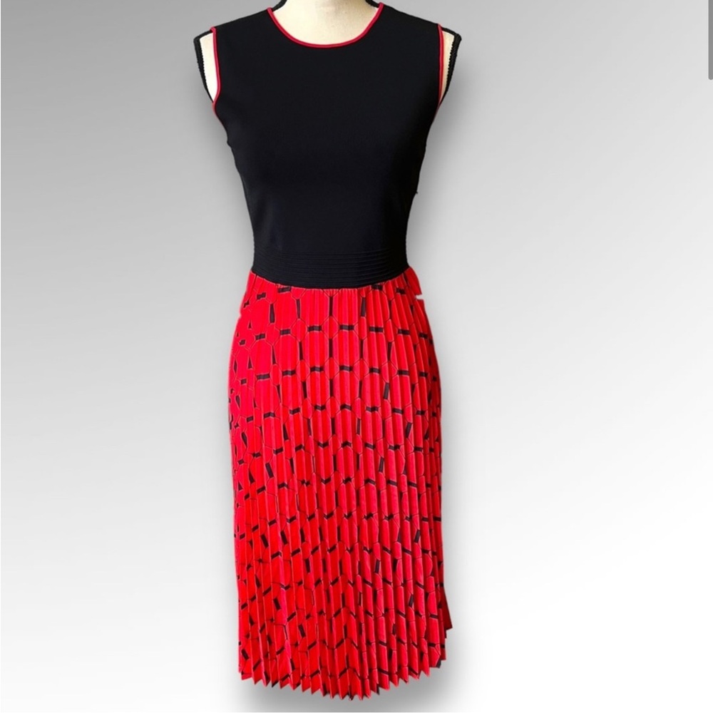 NEW Ted Baker Ref & Black Dress